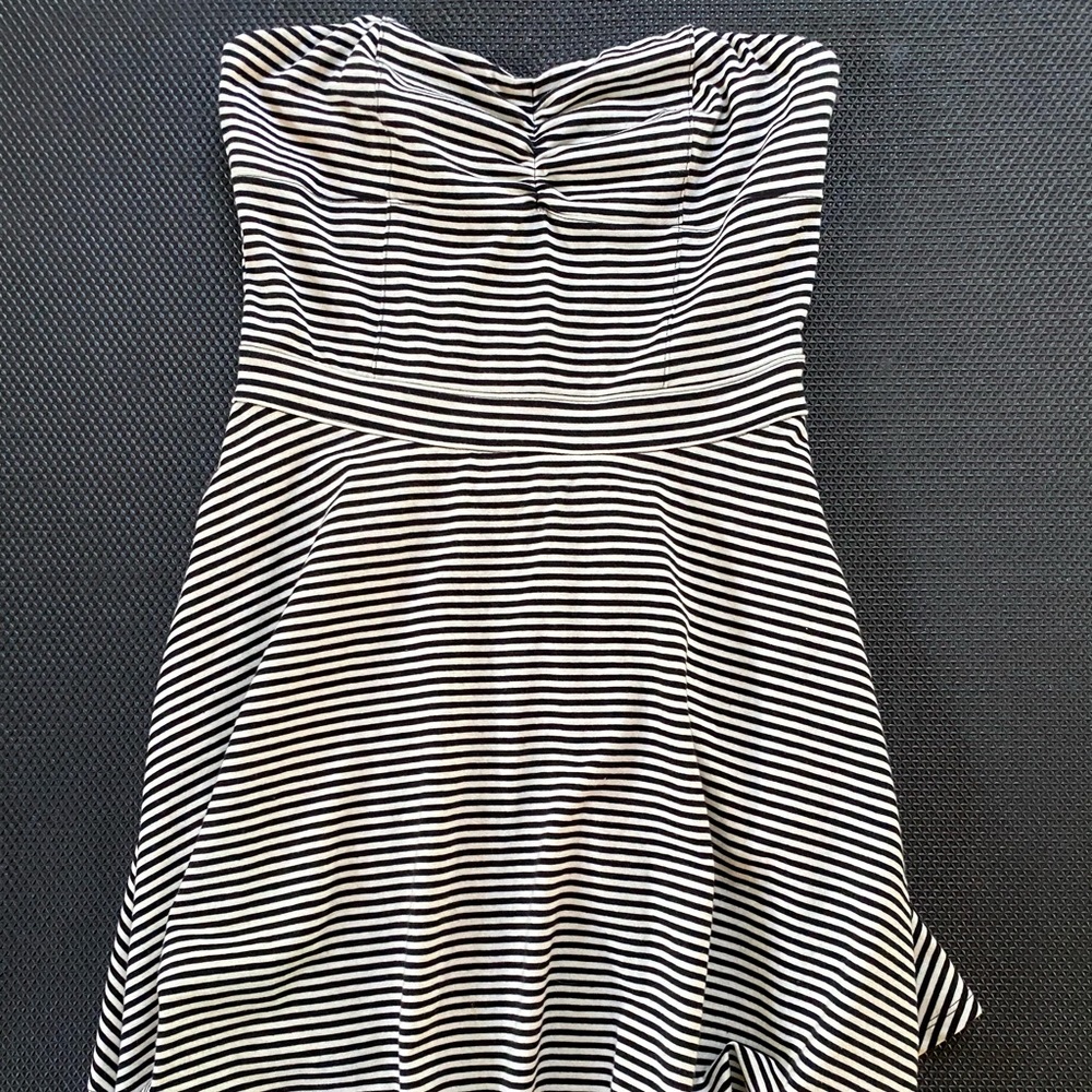 HOLLISTER Strapless Dress